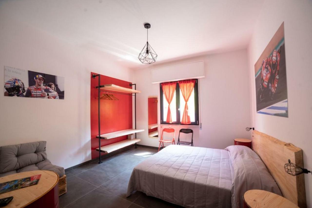 Bed and Breakfast Italian Piston House Sport Moto Rent Millesimo Exterior foto